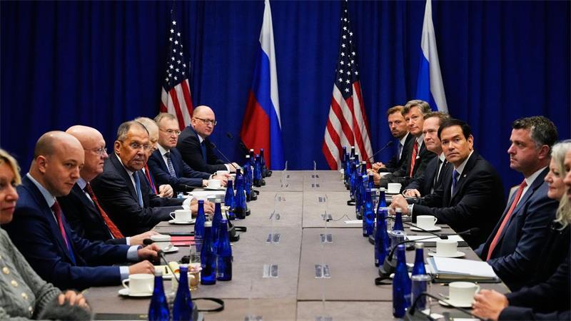 Rubio: Haben Putin zu G20-Gipfel in Miami eingeladen Am Rande der Generalversammlung kam Rubio auch mit seinem russischen Amtskollegen Lawrow zusammen.