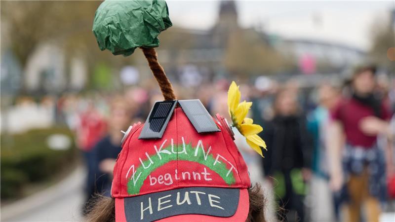 Am Samstag sind rund 15.000 Menschen dem Aufruf zur Demonstration von Fridays for Future in Hamburg gefolgt.