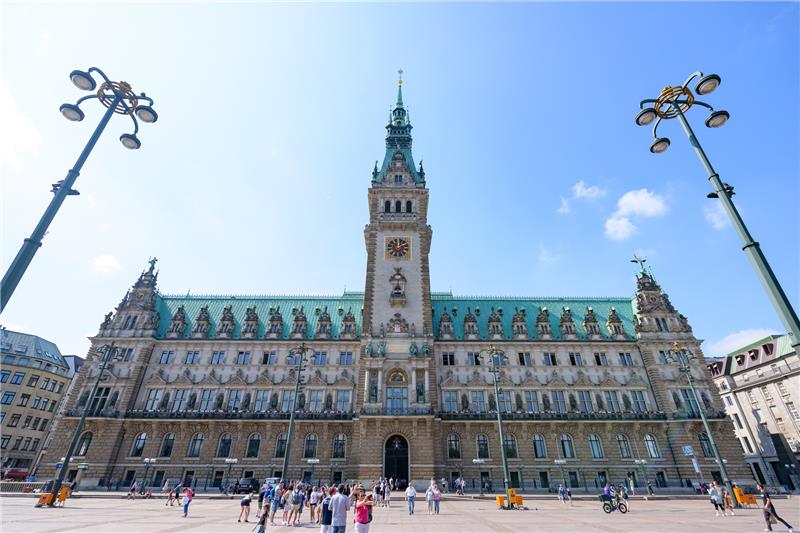 Am Sonntag stehen die Rathaustüren offen, auch spezielle Führungen für Kinder werden angeboten.