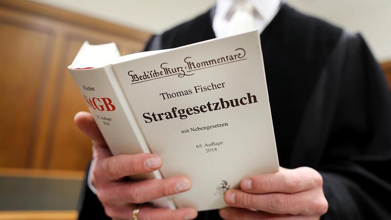 Am Stader Landgericht wurde der dritte Prozesstag um den Femizid von Horneburg verhandelt.