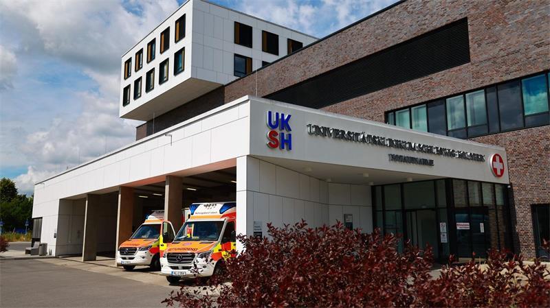 Kliniken rüsten nach – Hitzeschutz bleibt teures Problem Am UKSH werden eigenen Angaben zufolge laufende Modernisierungen zur Verbesserung des Hitzeschutzes genutzt. (Archivbild)