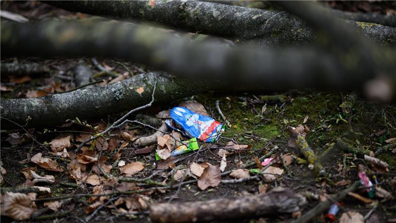 Am Unglücksort liegen noch Oster-Süßigkeiten.