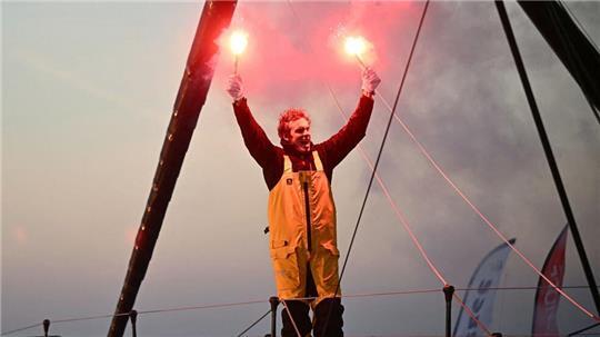 Am Ziel: Vendée-Globe-Sieger Charlie Dalin