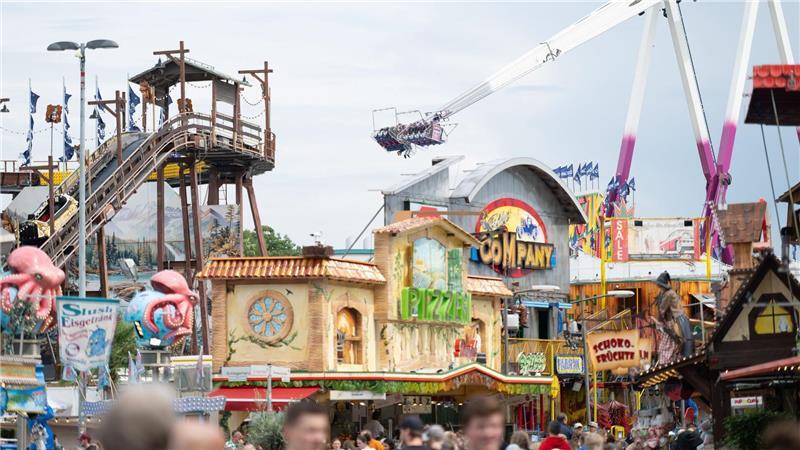 Am letzten Tag der Cranger Kirmes gab es einen Unfall, bei dem eine junge Frau verletzt wurde. (Archivbild)