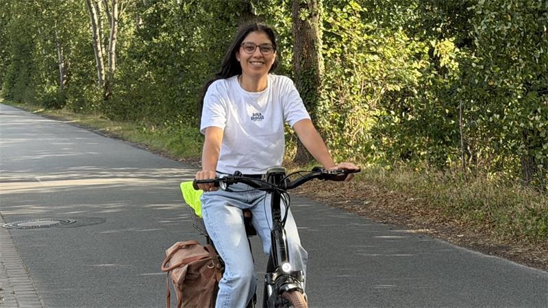 Grünen-Kandidatin Amalien Meyer: „Sauensiek braucht Frauen im Rat“ Amalien Meyer ist unterwegs für die Themen Gleichberechtigung, Integration und Klimaschutz.