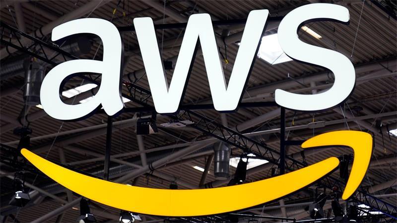 Amazons Cloud-Sparte AWS wächst schnell - braucht aber auch hunderte Milliarden Dollar für den Ausbau von Rechenzentren. (Archivbild)