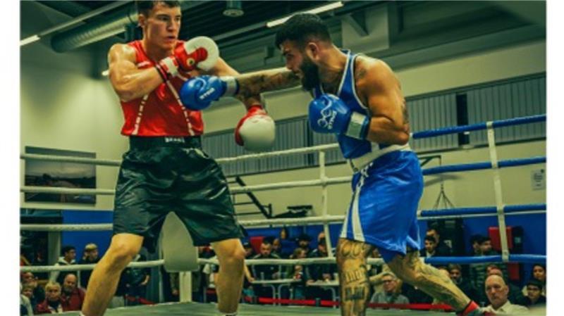 Mitreißende Kämpfe – BSV-Matadoren siegen, lernen und leiden Amir Sadoughi (rechts) vom BSV und sein Gegner lieferten sich einen harten Kampf.