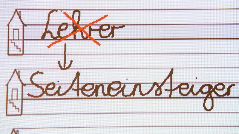 Immer mehr Quer- und Seiteneinsteiger an Schulen An Deutschlands Schulen unterrichten laut Statischem Bundesamt immer mehr Quer- und Seiteneinsteiger. (Symbolbild)