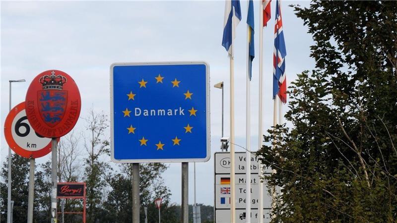 An der Grenze zu Dänemark finden weiterhin Grenzkontrollen statt. (Archivbild)
