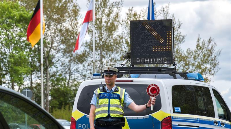 Deutschland und Dänemark halten an Grenzkontrollen fest An der Grenze zu Dänemark werden von der Bundespolizei weit weniger unerlaubte Einreisen festgestellt als an den Grenzen zu Polen, Frankreich und Österreich. (Archivfoto)