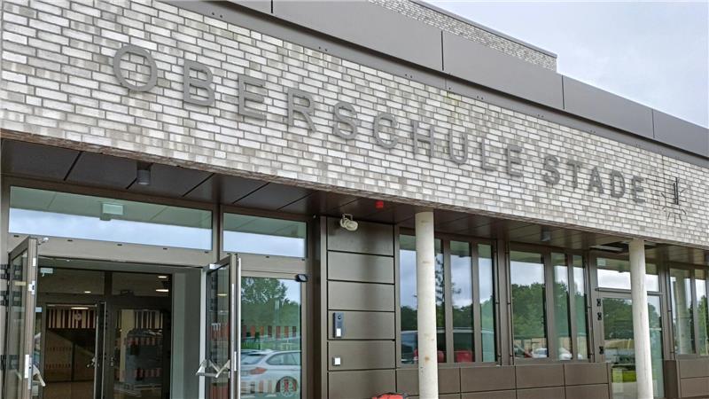 Oberschule Stade: Warum fehlen hier mehr Lehrer als anderswo? An der Oberschule Stade unterrichten derzeit 19 Stamm-Lehrkräfte und 28 abgeordnete Lehrkräfte von anderen Schulen.