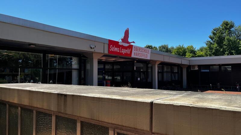 Schock für Eltern: Jugendbande terrorisiert Schüler in Harsefeld An der Selma-Lagerlöf-Schule gehen die Schüler wie in ganz Niedersachsen am Mittwoch in die Ferien.