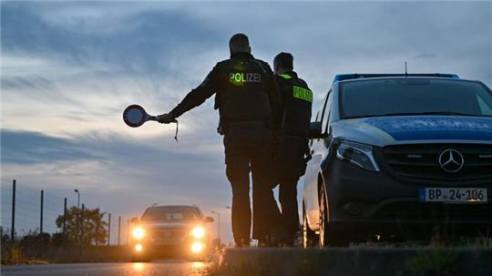 An der deutsch-polnischen Grenze wird seit Mitte Oktober 2013 kontrolliert. (Archivbild)