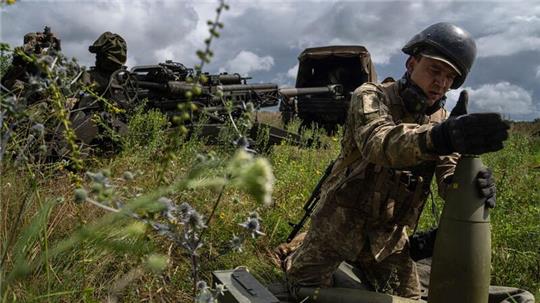 An der russisch-ukrainischen Grenze zwischen den Städten Belgorod und Charkiw spitzt sich die Lage durch andauernden wechselseitigen Beschuss zu.
