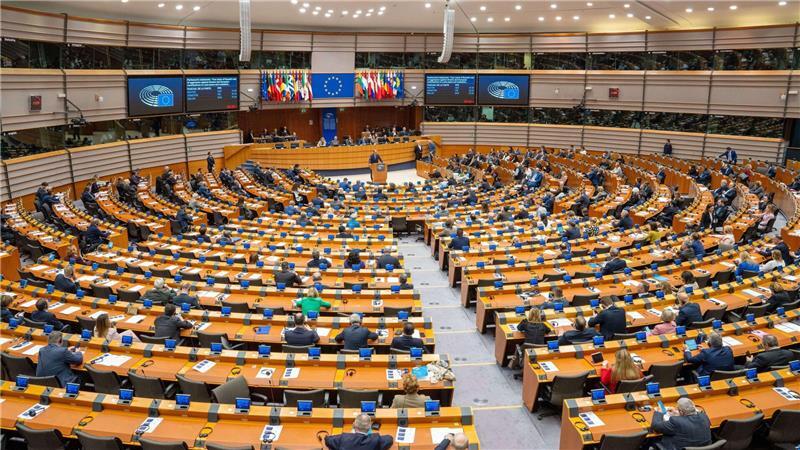 Nach Chat-Enthüllung: Keine personellen Konsequenzen bei EVP An diesem Donnerstag soll es zur Positionierung zum Migrationsgesetz eine Abstimmung im Plenum geben. (Archivbild)