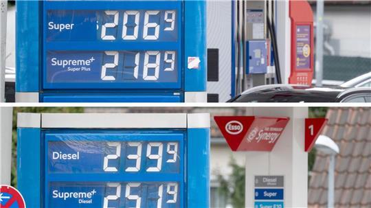 An dieser Tankstelle wurden die Preise mittags teils deutlich angehoben.