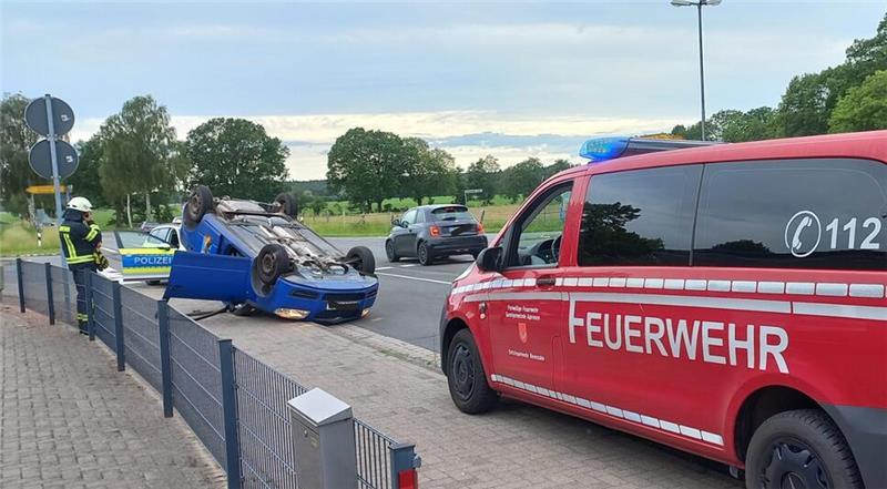 An einer Kreuzung in Revenahe waren die beiden Auto zusammengestoßen.