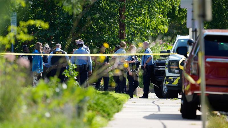 An einer Schule in den USA werden zwei junge Kinder erschossen.