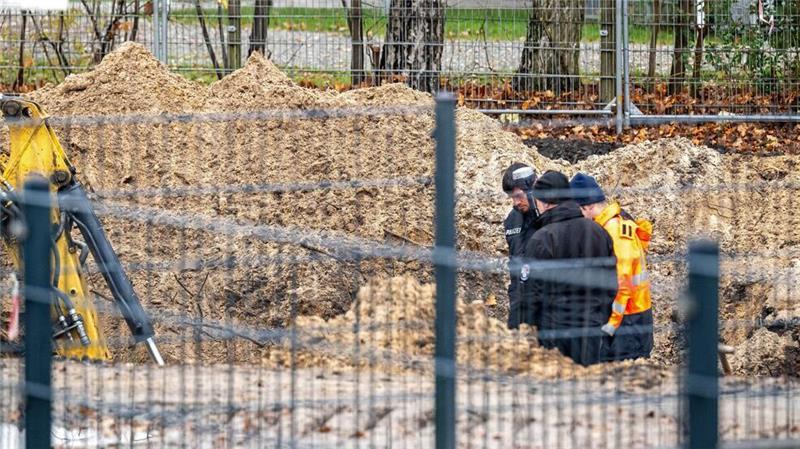 An sieben Schulen fiel der Unterricht aus, drei Pflegeeinrichtungen mussten evakuiert werden und mehrere Kitas blieben dicht.