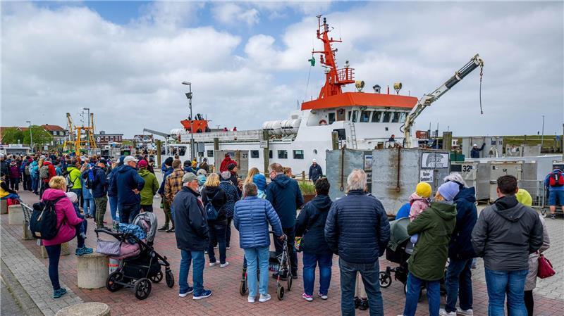 Andere Reedereien und Inselfährgesellschaften wollen vorerst ihre Fährtarife nicht erhöhen. (Archivbild)