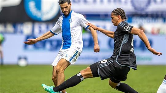 Andras Nemeth (rechts) wechselt vom HSV zu Preußen Münster.