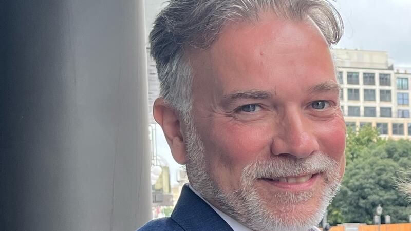 André Grote ist Fraktionsvorsitzender der FDP im Rat der Stadt Buxtehude. Viele Menschen berichten ihm aktuell von ausfallendem Unterricht an den Schulen.