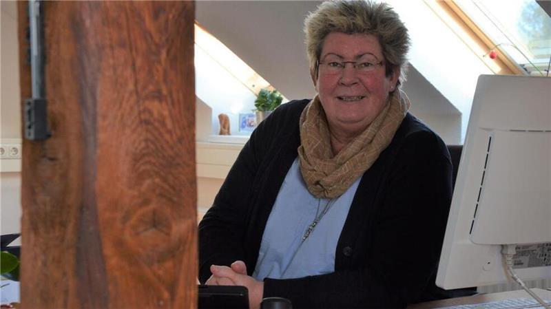 Vierfach-Mord: Elfjährige sah ihre Mutter und Schwester sterben Andrea Schürmann leitet das Polizeikommissariat Zeven (derzeit in Rotenburg tätig) und hat sich nach den Morden in Brockel und Westervesede um Hinterbliebene gekümmert - insbesondere um ein elfjähriges Mädchen.