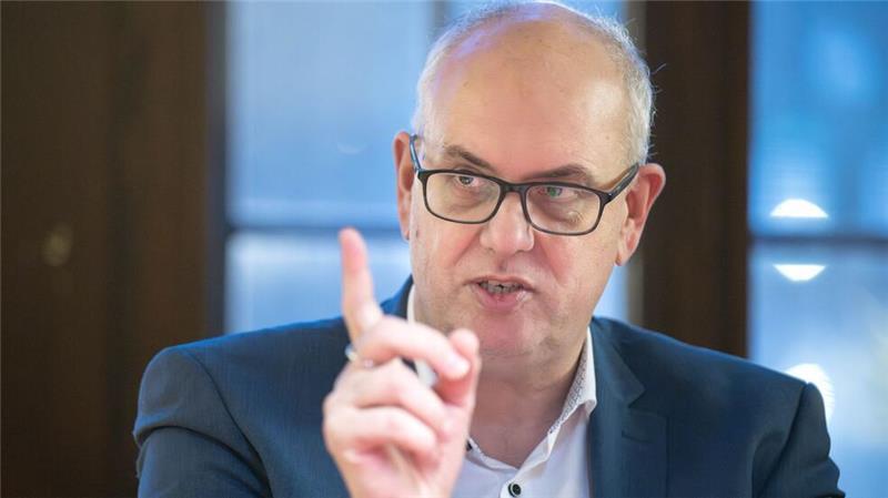Bovenschulte fordert Reform der Schuldenbremse Andreas Bovenschulte (SPD), Bürgermeister von Bremen, zum Thema Schuldengrenze.