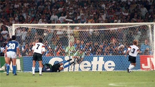 Andreas Brehme erzielte das entscheidende Tor im WM-Finale 1990 gegen Argentinien per Elfmeter.