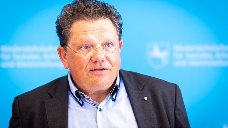 Gesundheitsminister Philippi: „Klinik-Atlas offline stellen“ Andreas Philippi (SPD)
