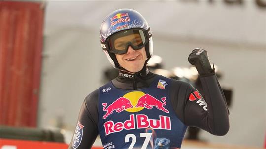 Andreas Wellinger ist bei der Skiflug-WM am Kulm auf dem zweiten Platz gelandet.