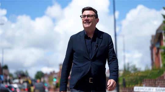 Andy Burnham wird mit hoher Wahrscheinlichkeit der nächste britische Premierminister. (Archivbild)