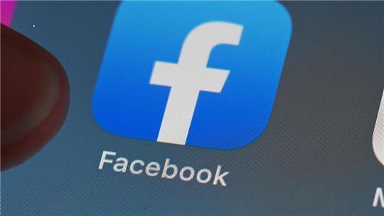 Anfang April 2021 wurden Daten von rund 533 Millionen Facebook-Nutzern aus 106 Ländern im Internet öffentlich verbreitet. (Archivbild) 