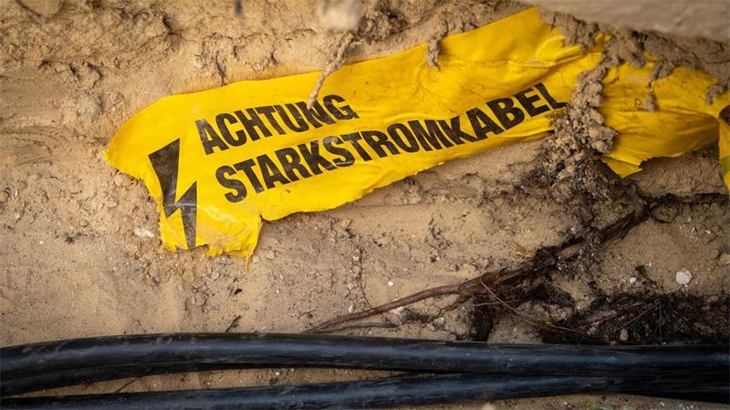 Anfang Januar waren Tausende Haushalte im Berliner Südwesten von einem Stromausfall betroffen. (Symbolbild) 