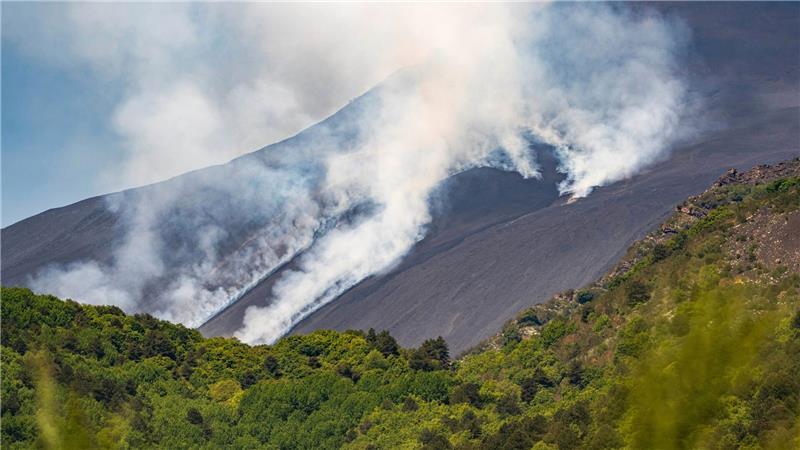 Anfang Juni hatte der Ätna seine feurige Seite gezeigt. (Archivbild)
