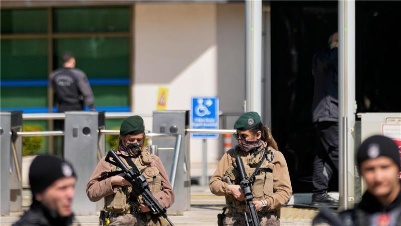 Angreifer und Polizei lieferten sich Schusswechsel