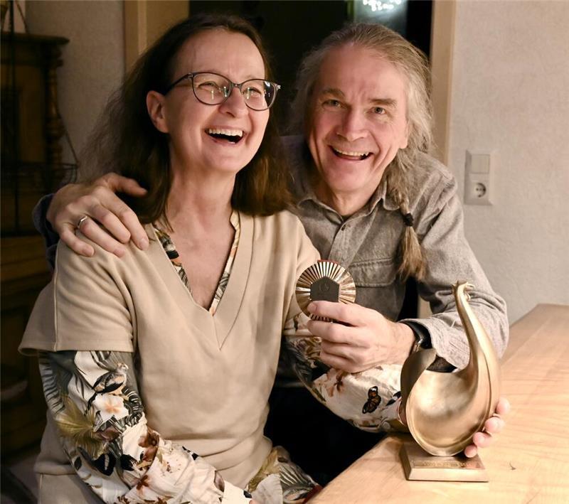 Paralympics-Sensation mit 60: Zu Hause bei Thomas Wandschneider Anja und Thomas Wandschneider sind seit 1990 verheiratet.