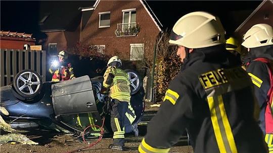 Ankunft am Unfallort: Jede Hand wird in der Notsituation gebraucht. Für Störungen durch Gaffer bleibt keine Zeit.