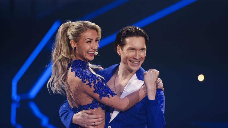 Anna-Carina Woitschack holte sich mit ihrem ersten Tanz im „Let’s Dance“-Finale direkt 30 Punkte.