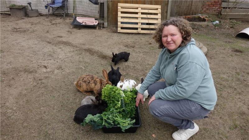 Anni Hansen ist Gründerin und Vorsitzende des Vereins "Artgerechte Kaninchenliebe" in Lamstedt.