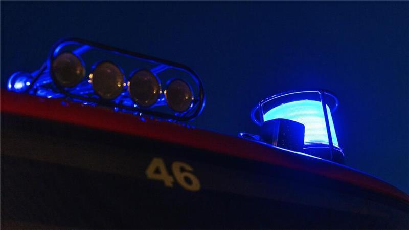 Anrufer meldeten den Brand in dem Hamburger Industriegebiet. (Symbolbild)