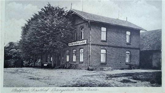 Ansichtskarte von Steffens Gasthof in Bargstedt, der späteren Gaststätte Zur Linde.