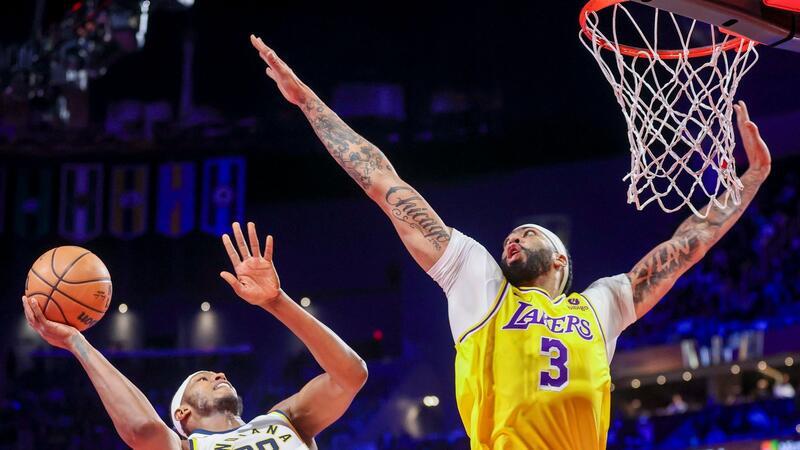 Lakers gewinnen dank Davis gegen Pacers das NBA-Pokalturnier Anthony Davis (r) von den Los Angeles Lakers war mit 41 Punkten der überragende Spieler der Partie.