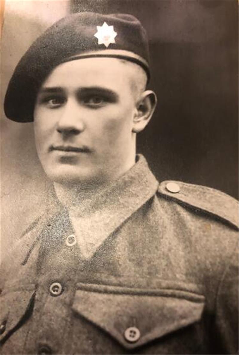 Anthony Taylor-Hurst (†19).