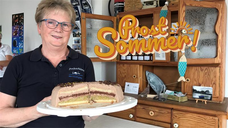 Antje Rieckmann backt regelmäßig die Osteschlicktorte.
