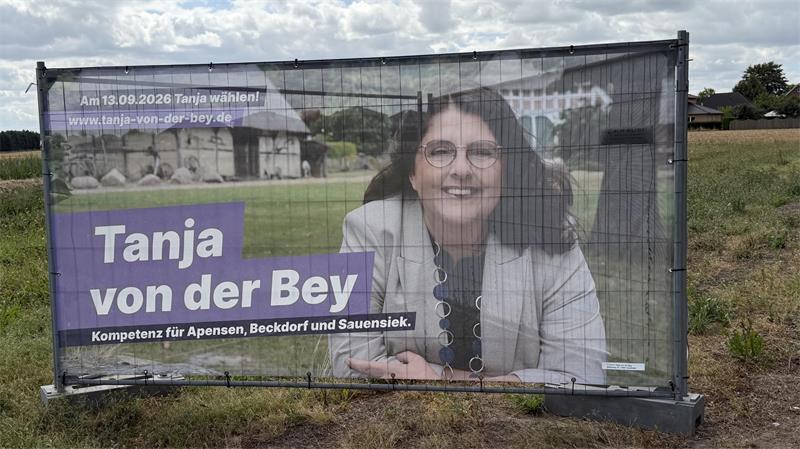 Apensens Samtgemeindebürgermeister-Kandidatin Tanja von der Bey - am 28. August auch persönlich beim TAGEBLATT-Kneipen-Talk in Sauensiek.