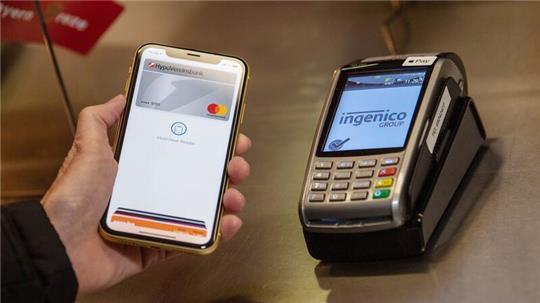 Apple Pay ist in Deutschland die populärste digitale Bezahlmethode an der Kasse.