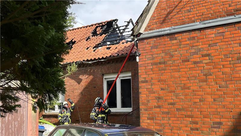 Arbeit mit dem Einreißhaken.