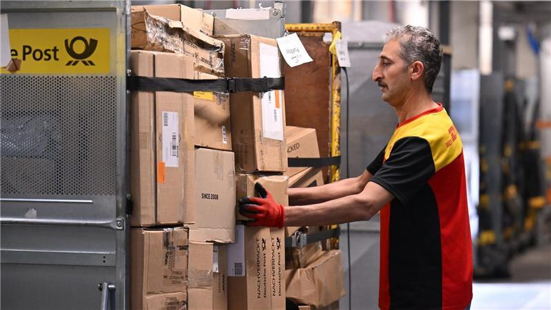 Arbeitnehmer aus Syrien spielen eine wichtige Rolle auf dem deutschen Arbeitsmarkt. (Archivbild)