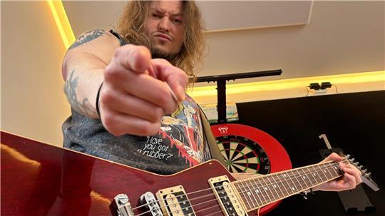 Are you ready to rock? Luca Rosnau definitiv!